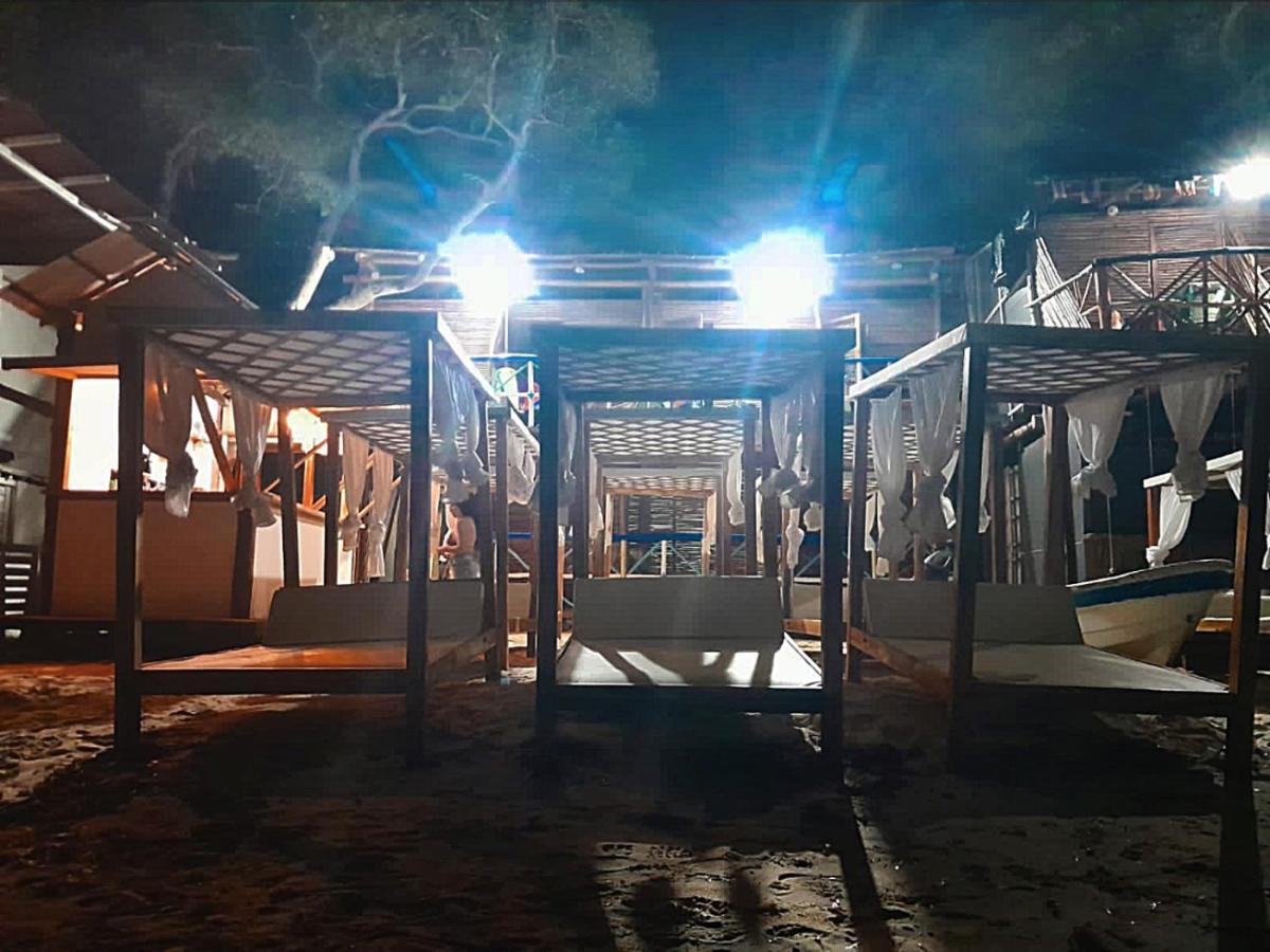 Oasisbluecartagena Hostel